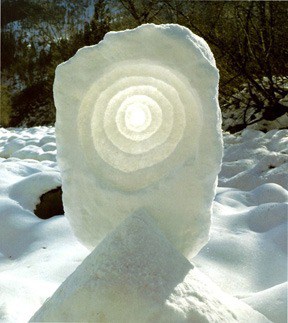 Goldsworthy snow sculpture
