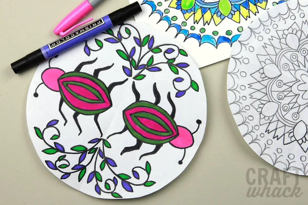 Featured image of post Cool Patterns To Draw Easy For Kids It s fairly obvious that kids like to draw but sometimes plopping a stack of blank paper and some markers in front of them doesn t cut it