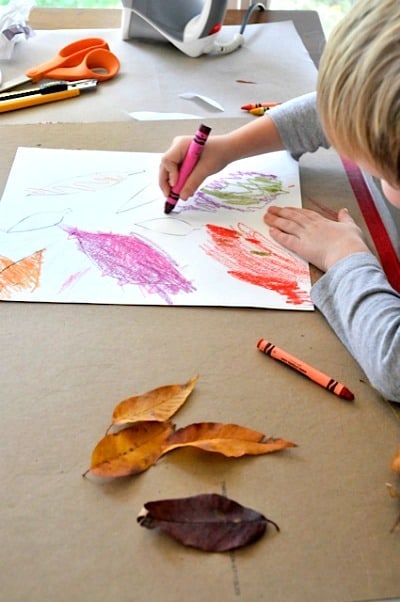 fall leaf art project • Artchoo.com