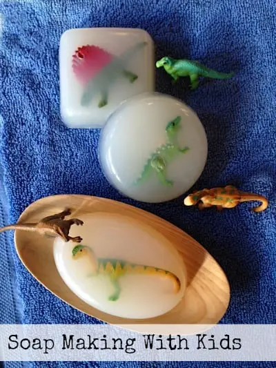 make dinosaur soaps • Artchoo.com