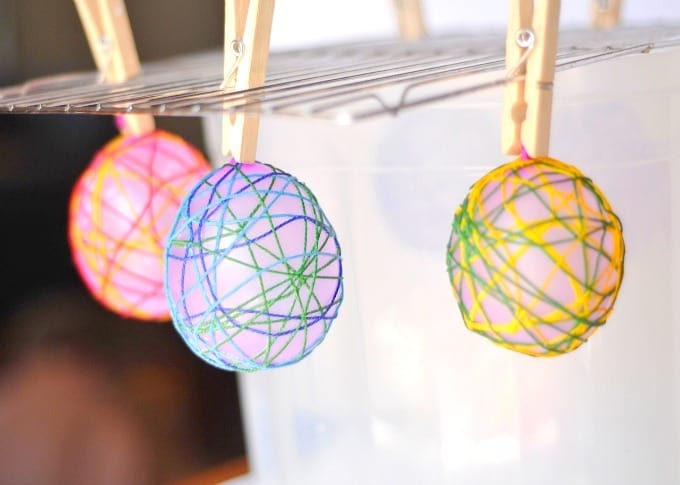 Cool Easter Craft: String Easter Eggs