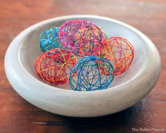 string easter eggs - Craftwhack