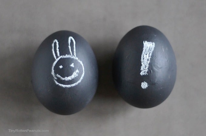 5 Alternative Easter Egg Ideas Craftwhack   Chalkboardeggs 