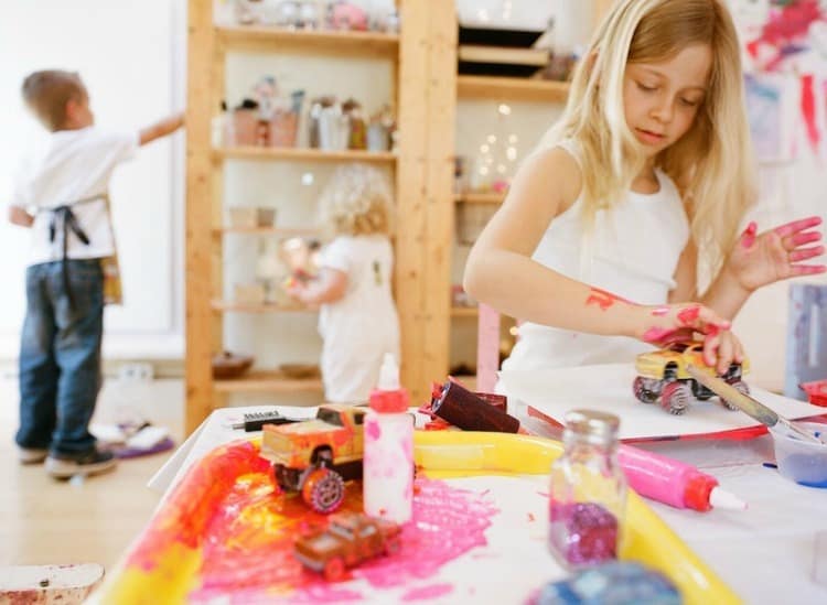 kids' art space