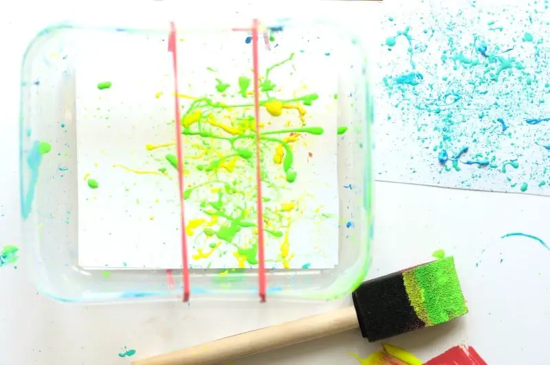 Action Art: Rubber Band Snap Painting · Craftwhack