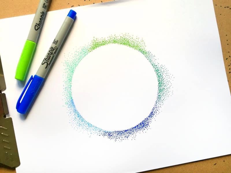 Circle pointillism DIY project