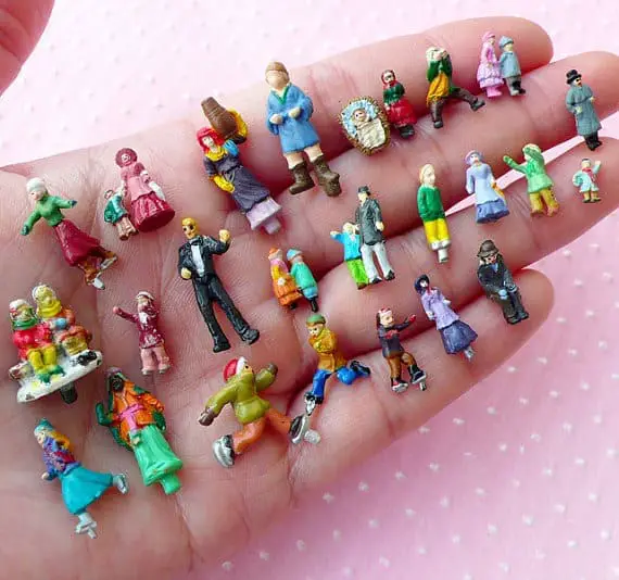 miniature craft figurines