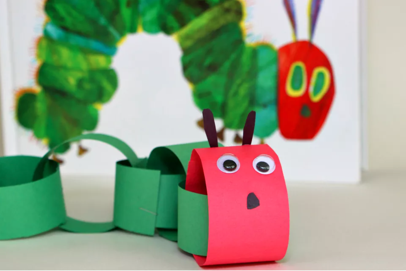 Paper Chain Caterpillar