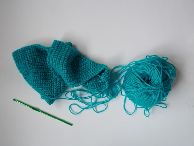 crochet hooded scarf