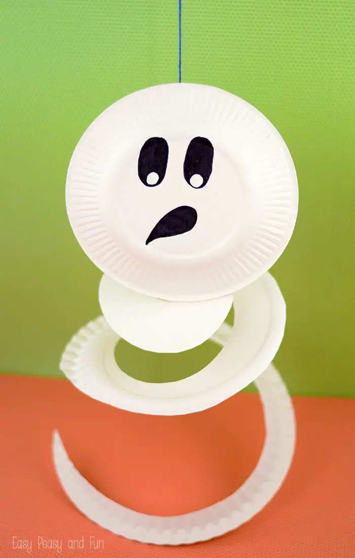 Easy Eyeball Paper Plate Craft: Halloween & Mad Science