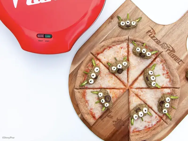 alien pizza