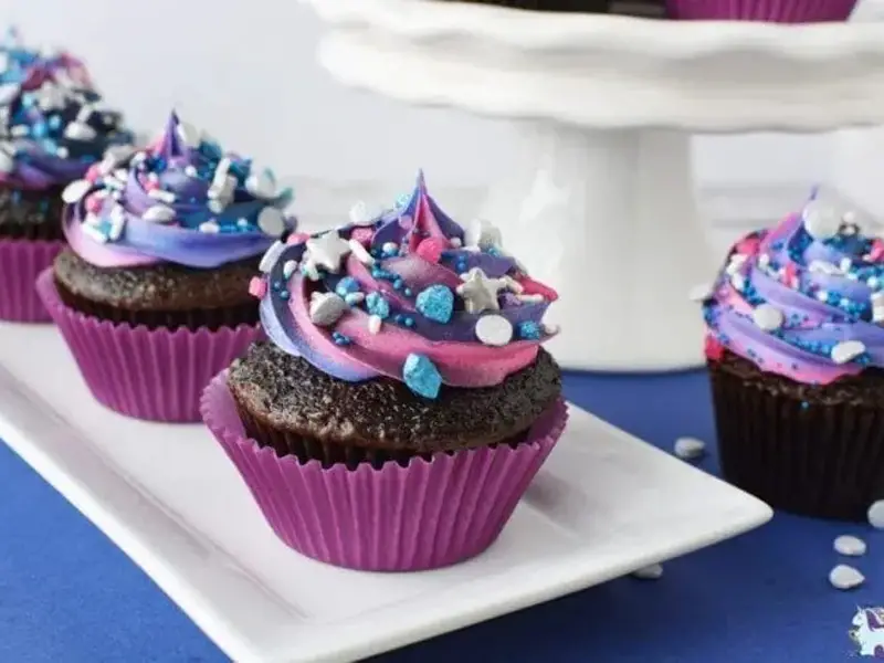 galaxy cupcake