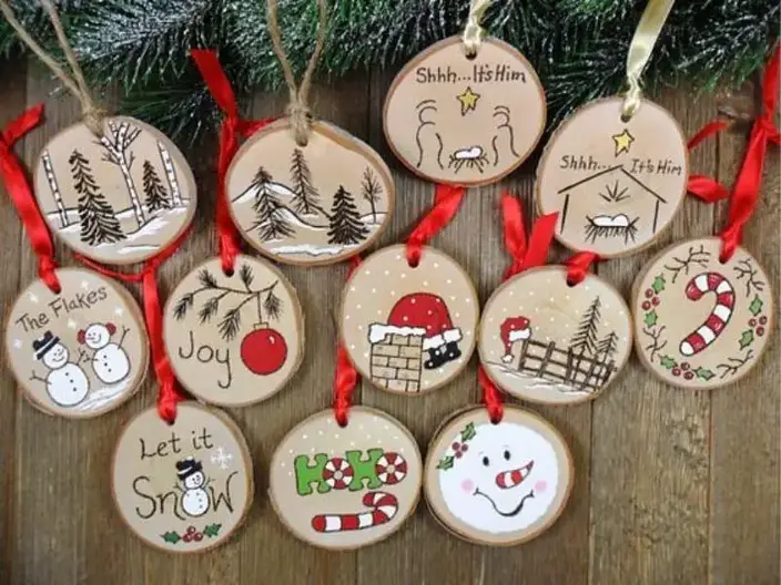 DIY Beautiful Wood Slice Christmas Tree Ornaments - Making Things is Awesome