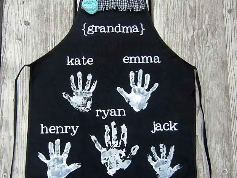 Handprint Apron