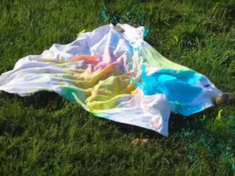 DIY Water Balloon Tie-Dye